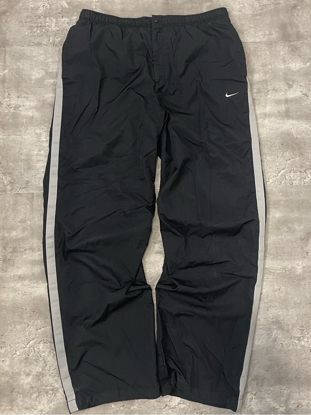 Vintage Nike Trackpants Windbreaker Sweatpants Black Mens XL (Fits Large)